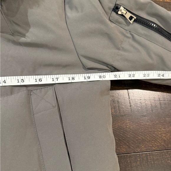 Vince Camuto Long Down Puffer Coat Parka Faux Fur Hood Gray M - Picture 14 of 16